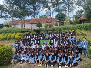 Menjalin Keakraban Dengan MABA, Prodi Tadris Matematika Mengadakan SOK di Puncak Badean